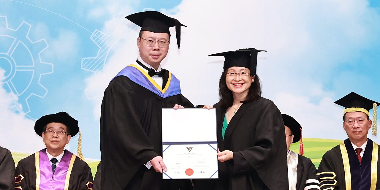 Mr. Vincent Cho was conferred Fellowship by the PVCHK